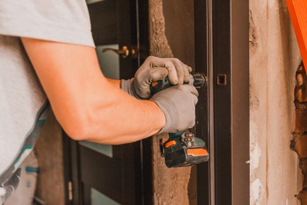 Metal Door Frame Mounting